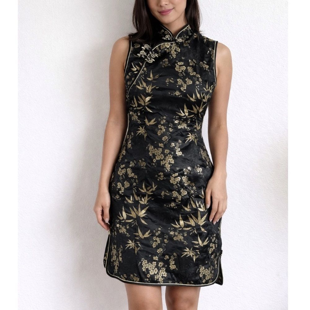 Vintage Black and Gold Floral Mini Cheongsam Dress